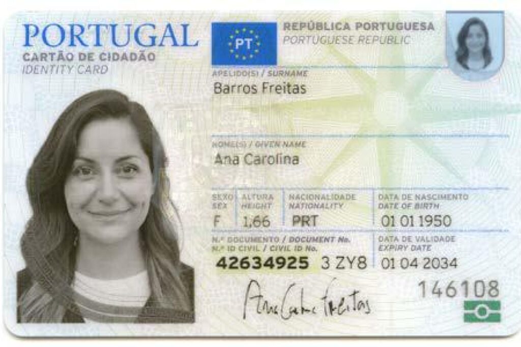 O novo Cartão de Cidadão em Portugal, lançado em 2024, traz uma série de atualizações e melhorias em relação aos modelos anteriores.